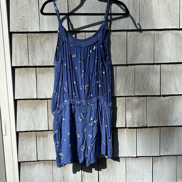 Splendid Romper - Picture 2 of 2